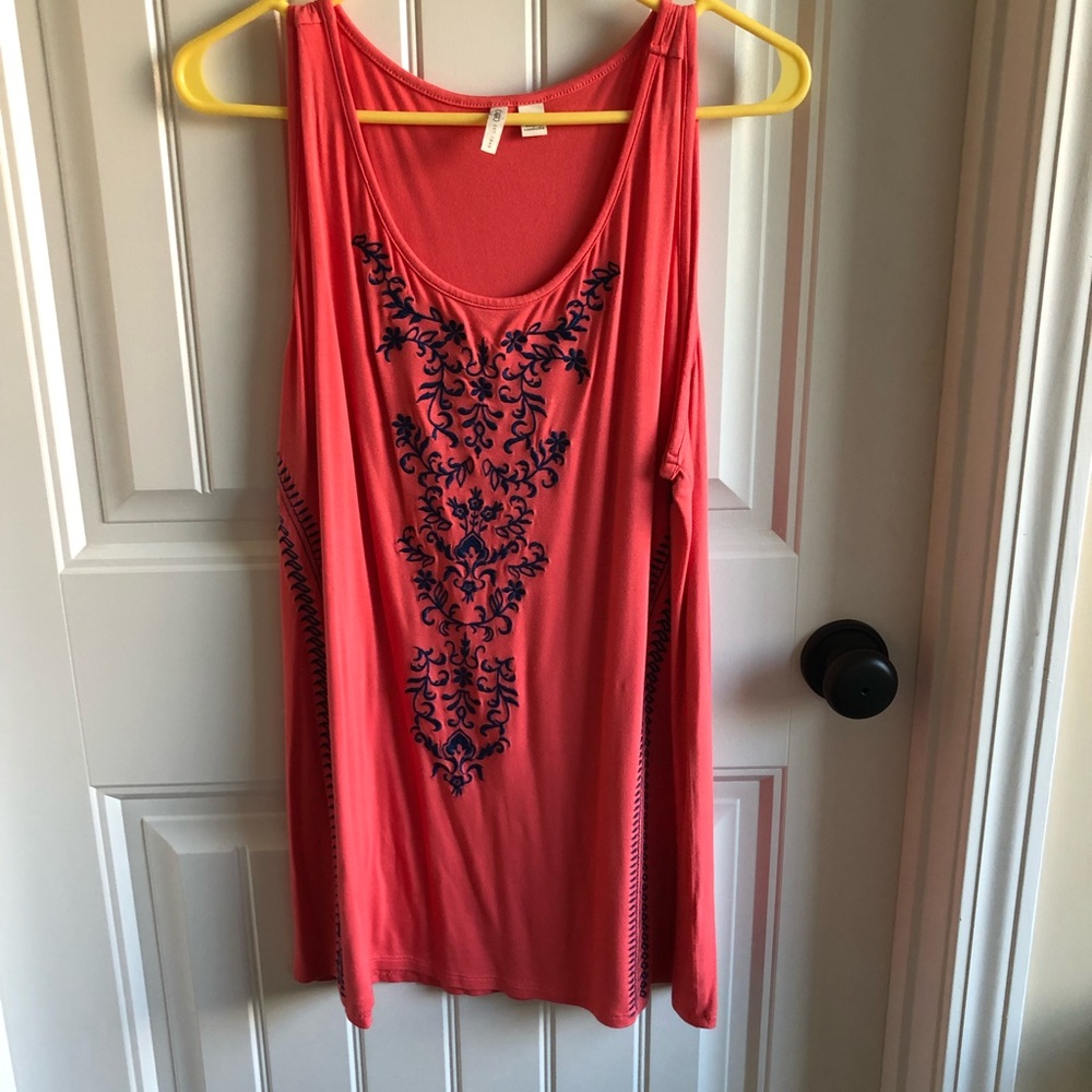 LARGE CATO CORAL/ROYAL BLUE TOP NWOT